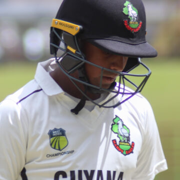 Hurricanes take slim lead after blowing away Guyana for 122