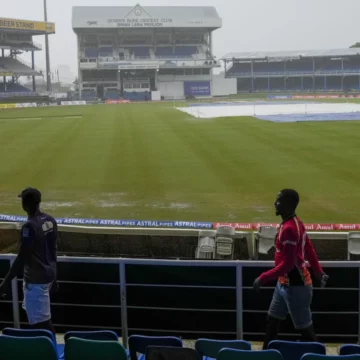 Rain forces draw in final WI-IND Test