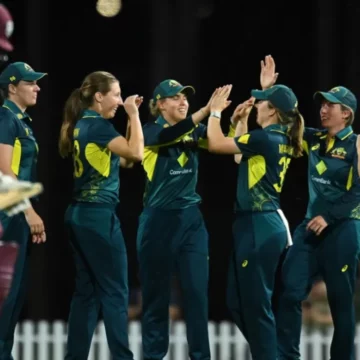 Matthews steals the show again but Windies Women lose to Australia